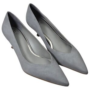 Vince Camuto Pointed Toe Pump Women 10M Grey Kitten Heel V-Cut Vamp Office Chic
